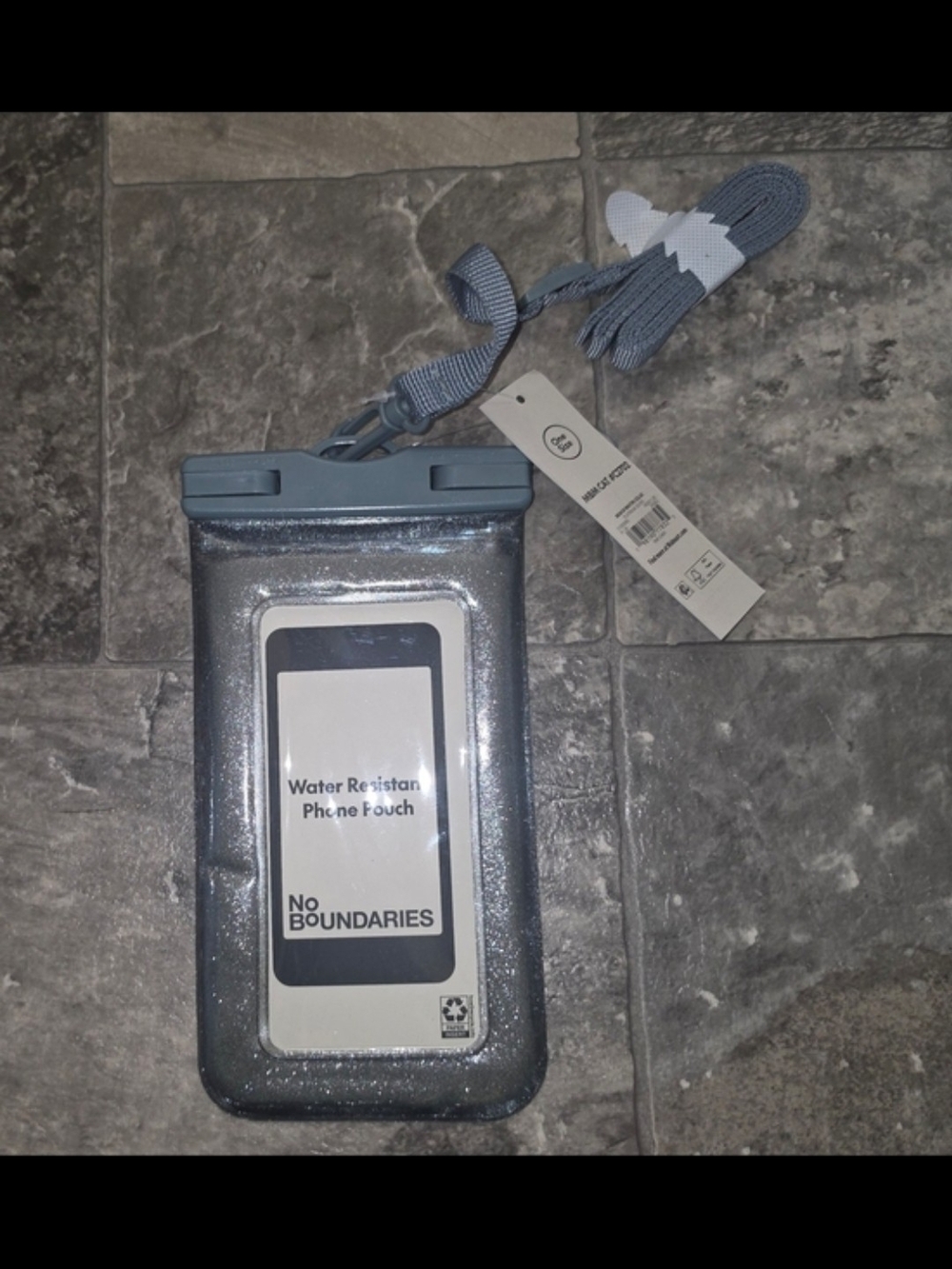 No Boundaries Platnum Silver Waterproof Phone Pouch with Lanyard NWT